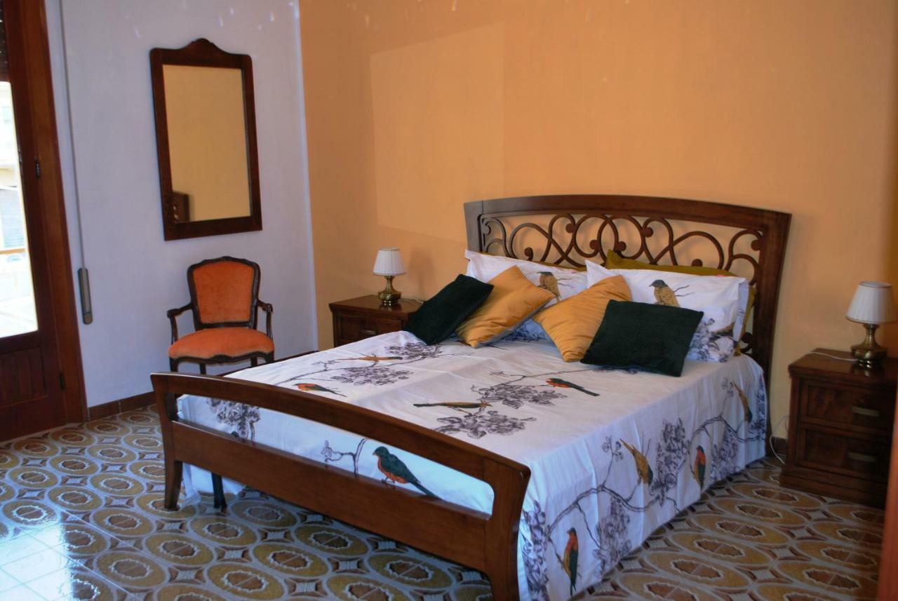 Casa Carmela E Turiddru Apartment Пачеко Екстериор снимка